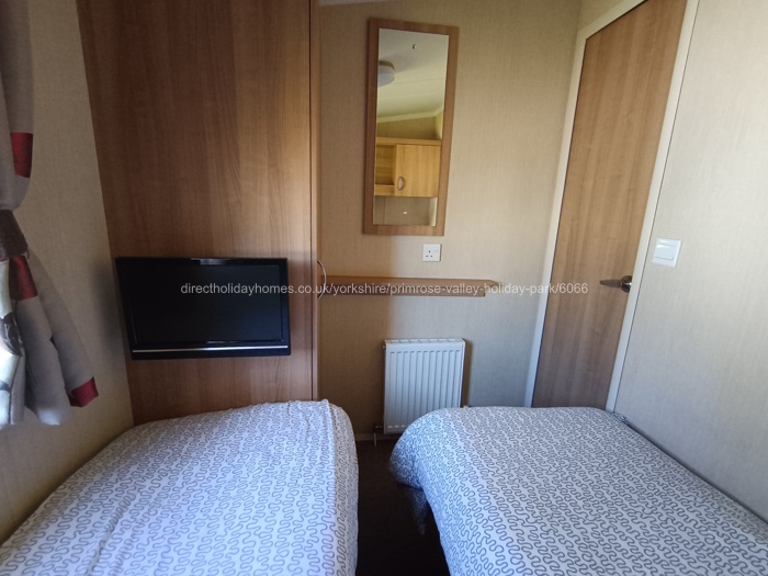 Twin Bedroom 1 